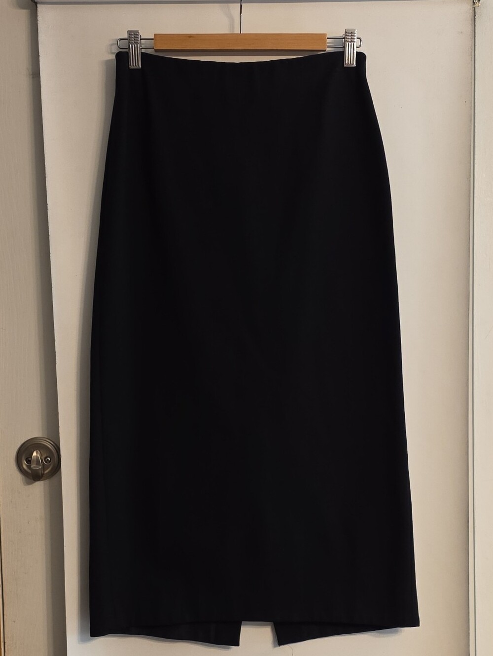 Banana Republic Women’s S Black Solid Straight Pencil Midi Skirt Slit